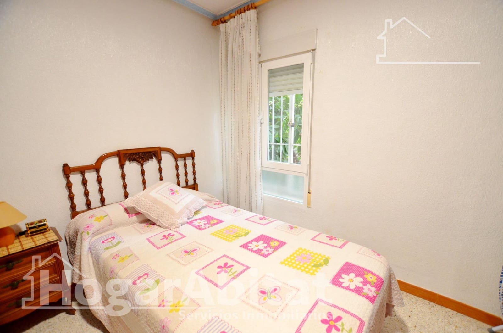 3 soveværelse Lejlighed til salg i Alicante by med garage - € 145.000 (Ref: 10011531)