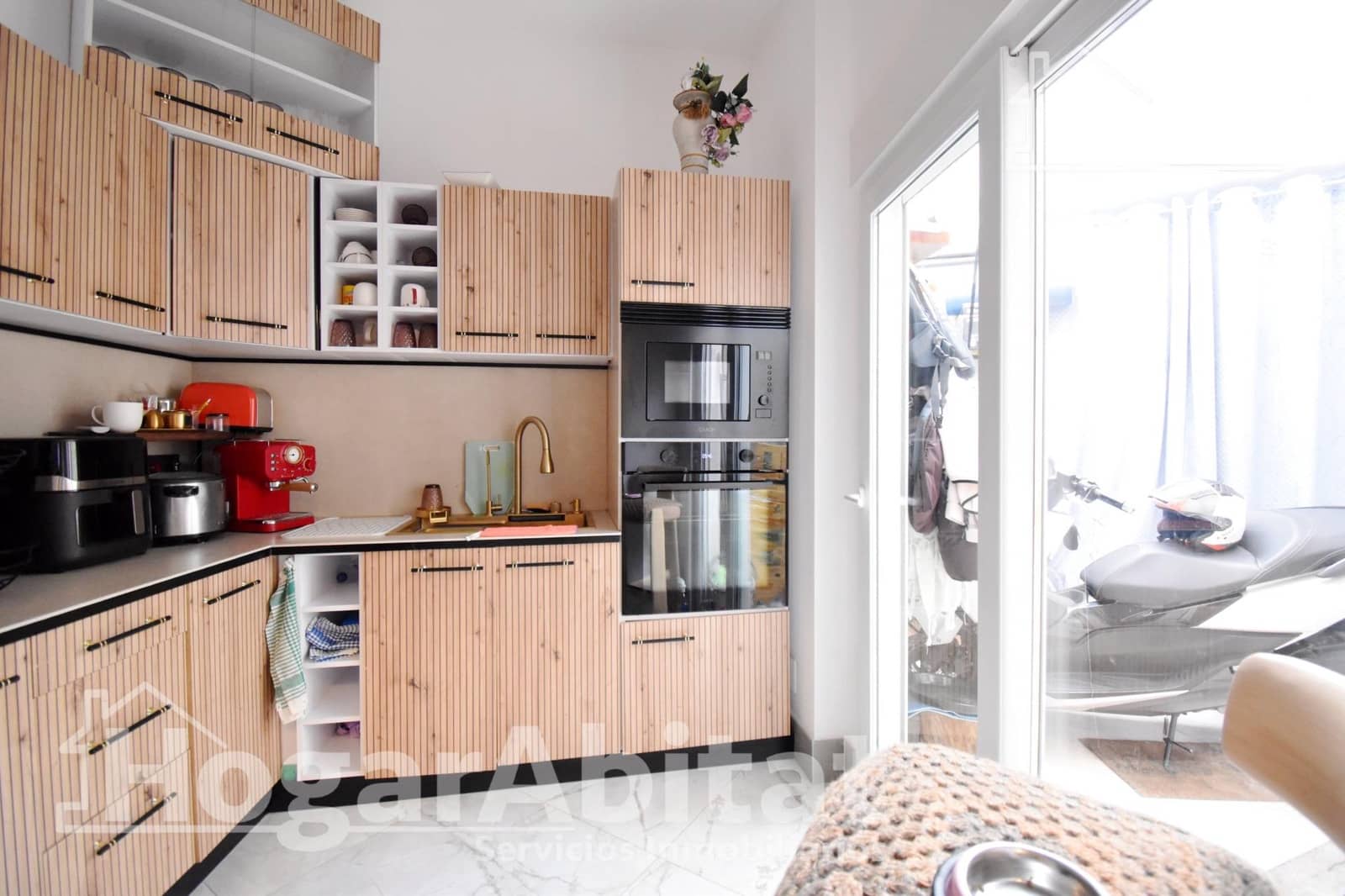 4 bedroom Townhouse for sale in Beniarjo - € 240,000 (Ref: 10011534)