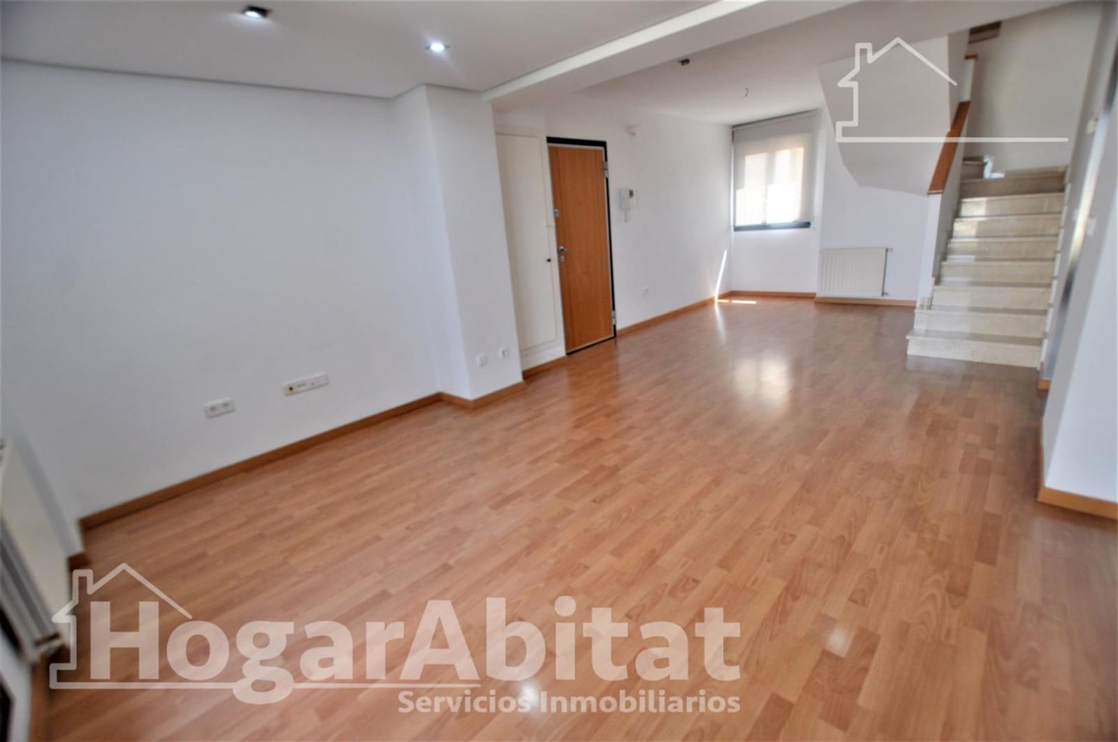 3 soverom Penthouse til salgs i Puig med svømmebasseng garasje - € 400 000 (Ref: 10013408)