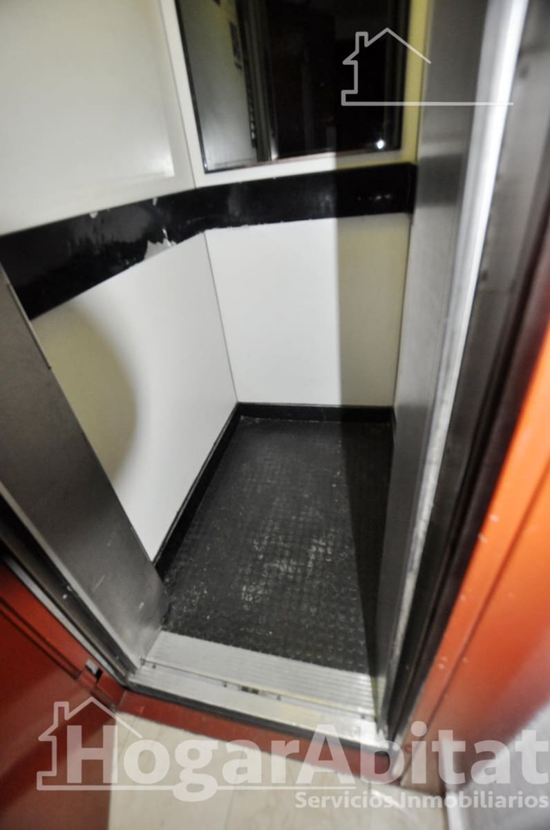 Piso de 3 habitaciones en València ciudad en venta con garaje - 486.000 € (Ref: 10013415)