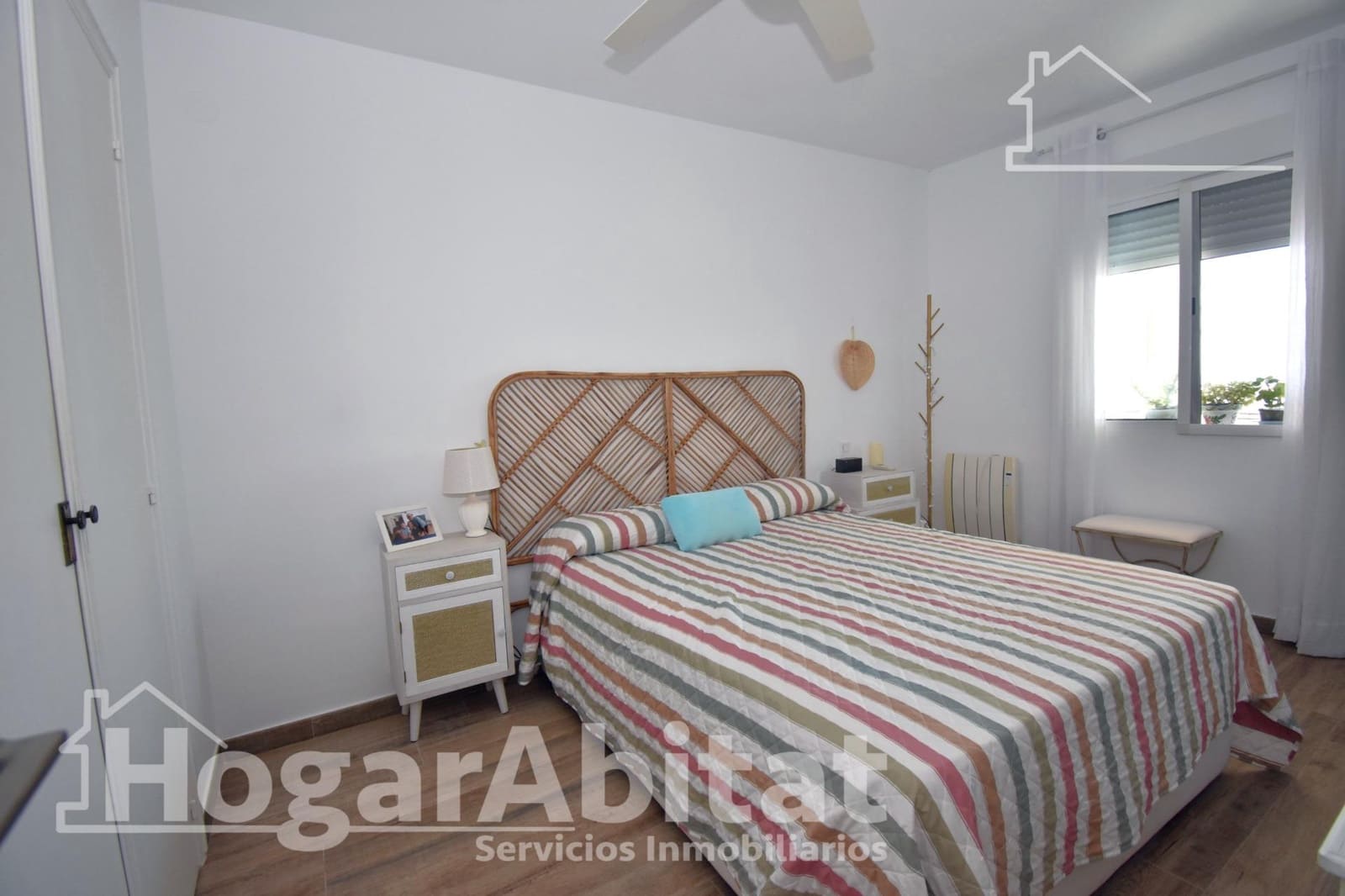 4 bedroom Flat for sale in Mareny de Barraquetes - € 259,000 (Ref: 10015650)
