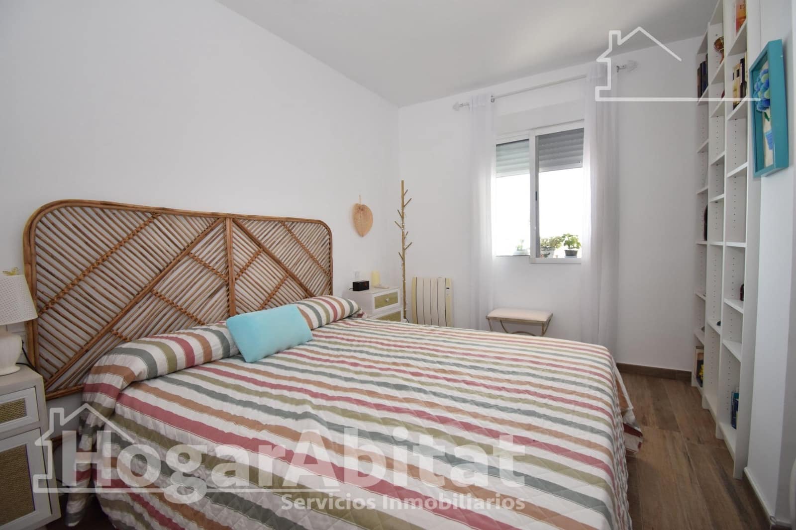 4 bedroom Flat for sale in Mareny de Barraquetes - € 259,000 (Ref: 10015650)
