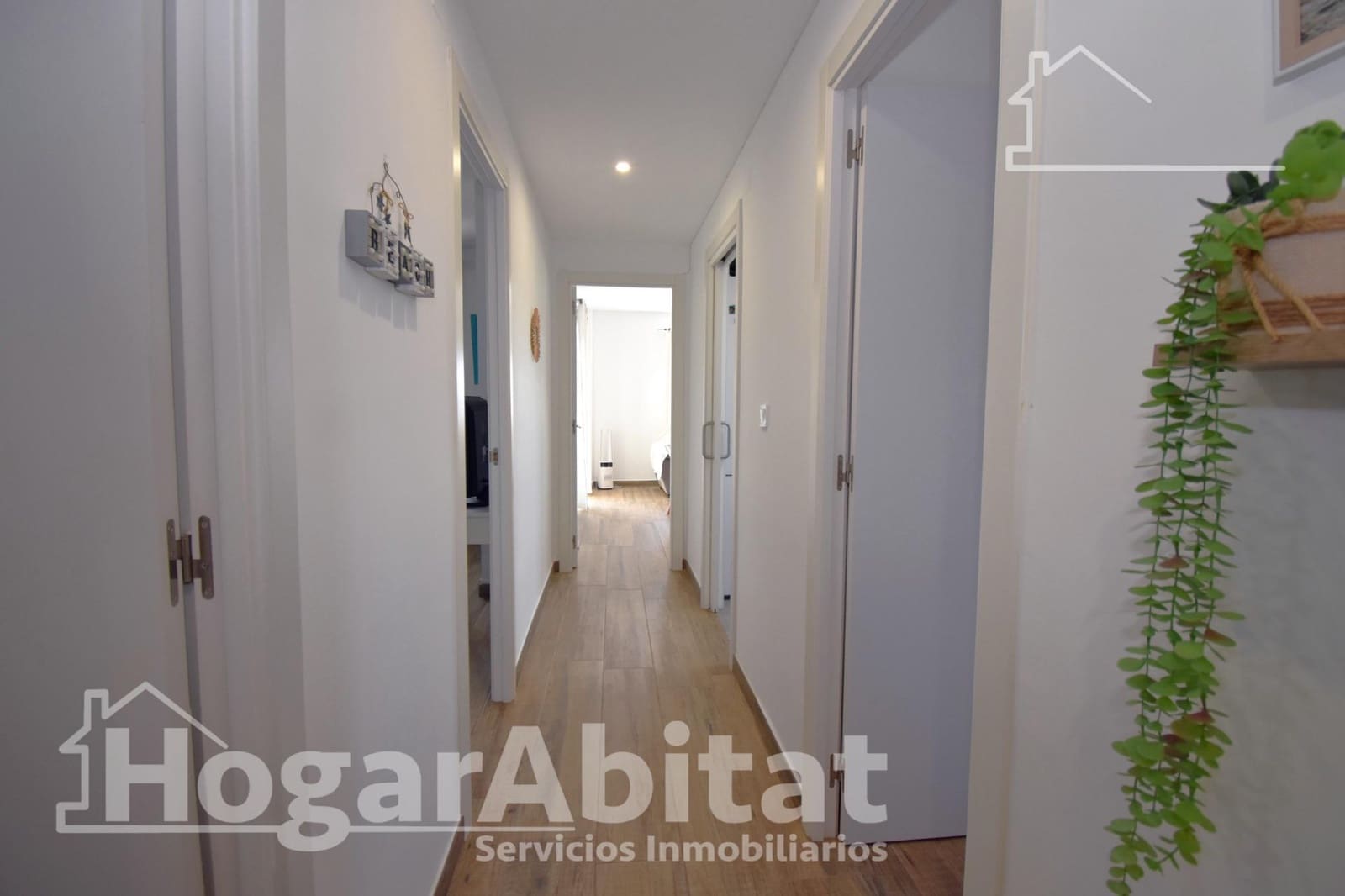 4 bedroom Flat for sale in Mareny de Barraquetes - € 259,000 (Ref: 10015650)