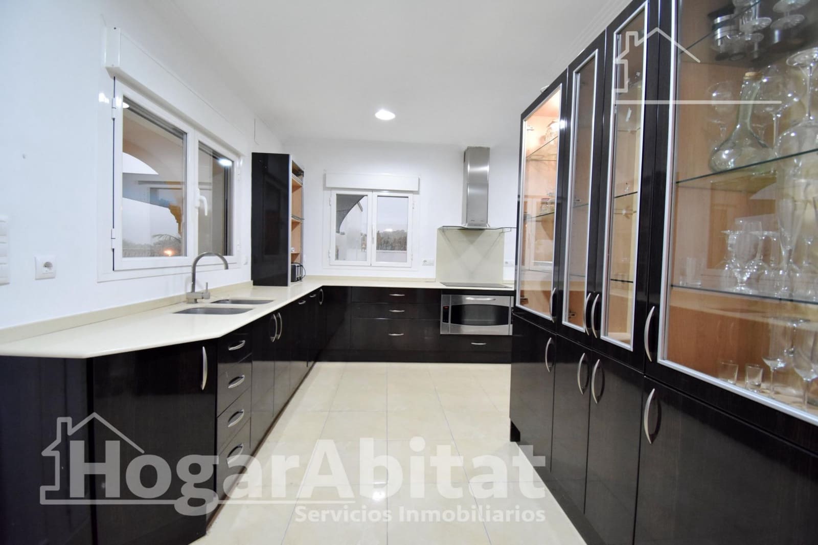 4 bedroom Villa for sale in Beniarbeig with pool garage - € 850,000 (Ref: 10015652)