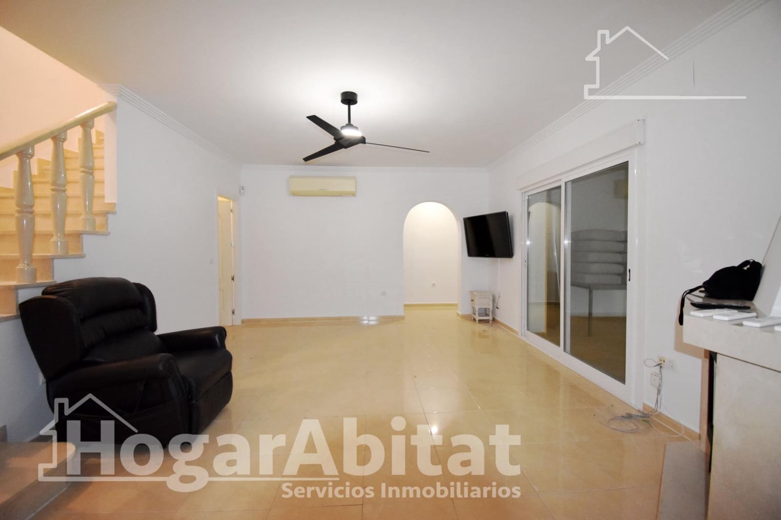 4 bedroom Villa for sale in Beniarbeig with pool garage - € 850,000 (Ref: 10015652)