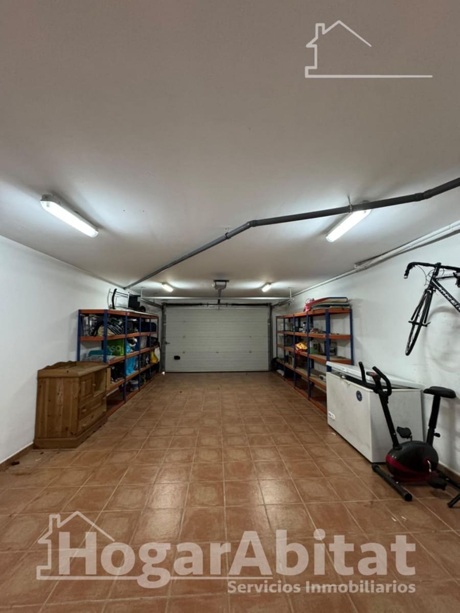 4 bedroom Villa for sale in Beniarbeig with pool garage - € 850,000 (Ref: 10015652)