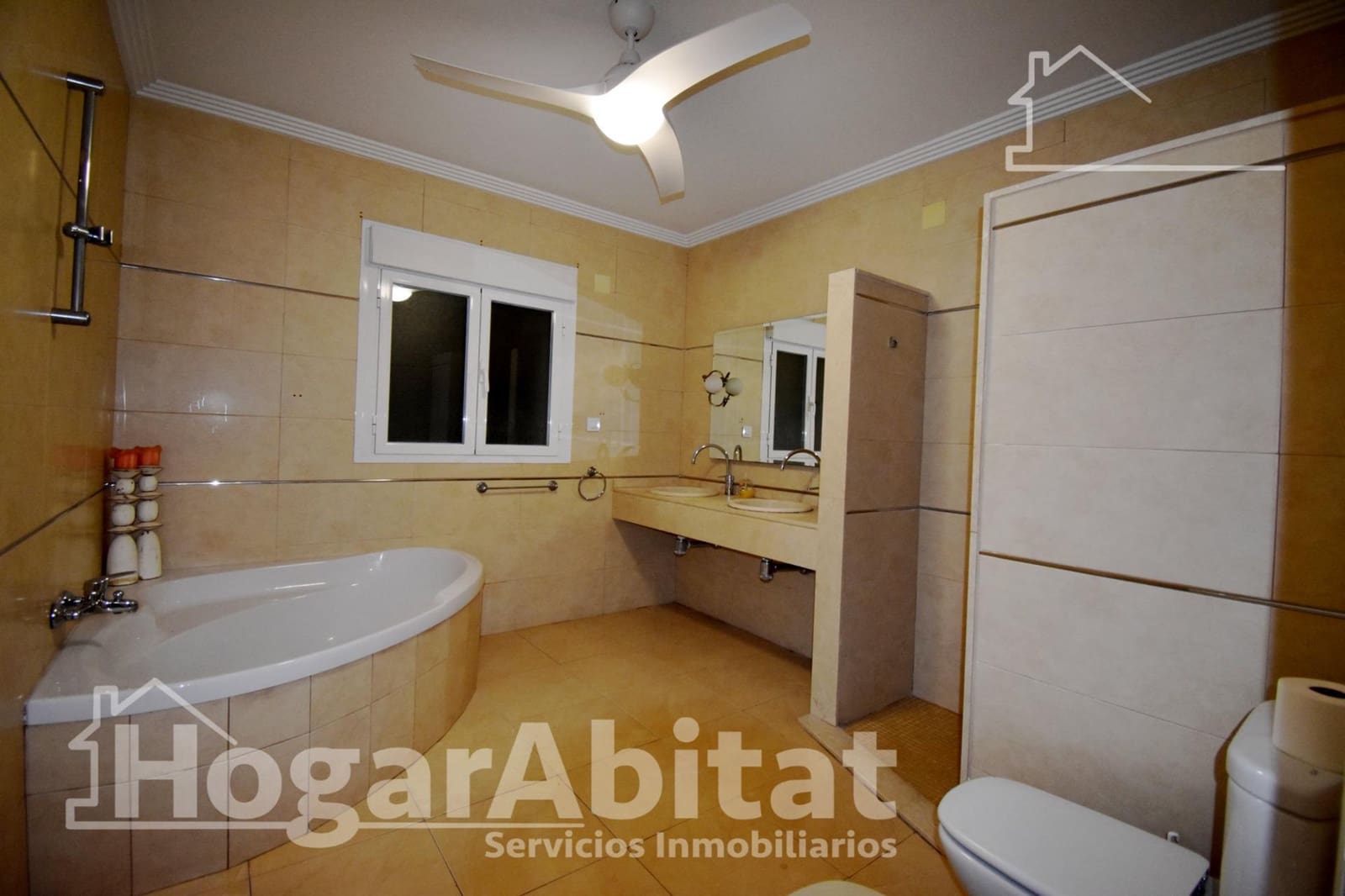 4 bedroom Villa for sale in Beniarbeig with pool garage - € 850,000 (Ref: 10015652)