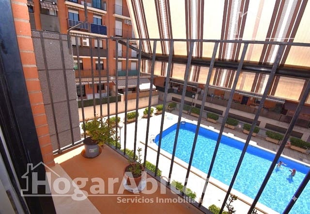 4 slaapkamer Flat te koop in Moncada met zwembad garage - € 262.000 (Ref: 10015654)