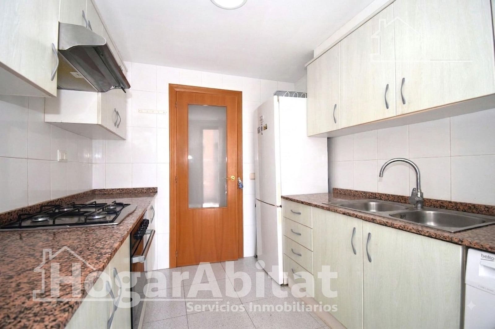 4 slaapkamer Flat te koop in Moncada met zwembad garage - € 262.000 (Ref: 10015654)