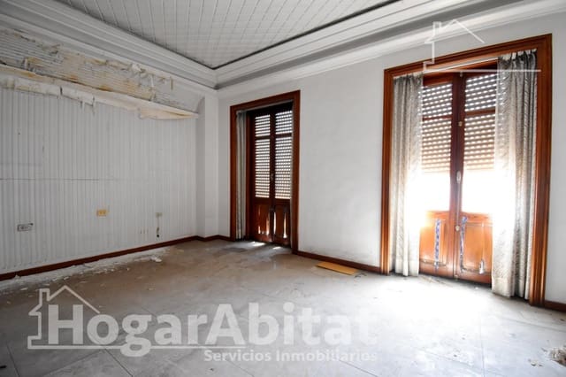 9 soverom Hus til salgs i Gandia - € 730 000 (Ref: 10015656)