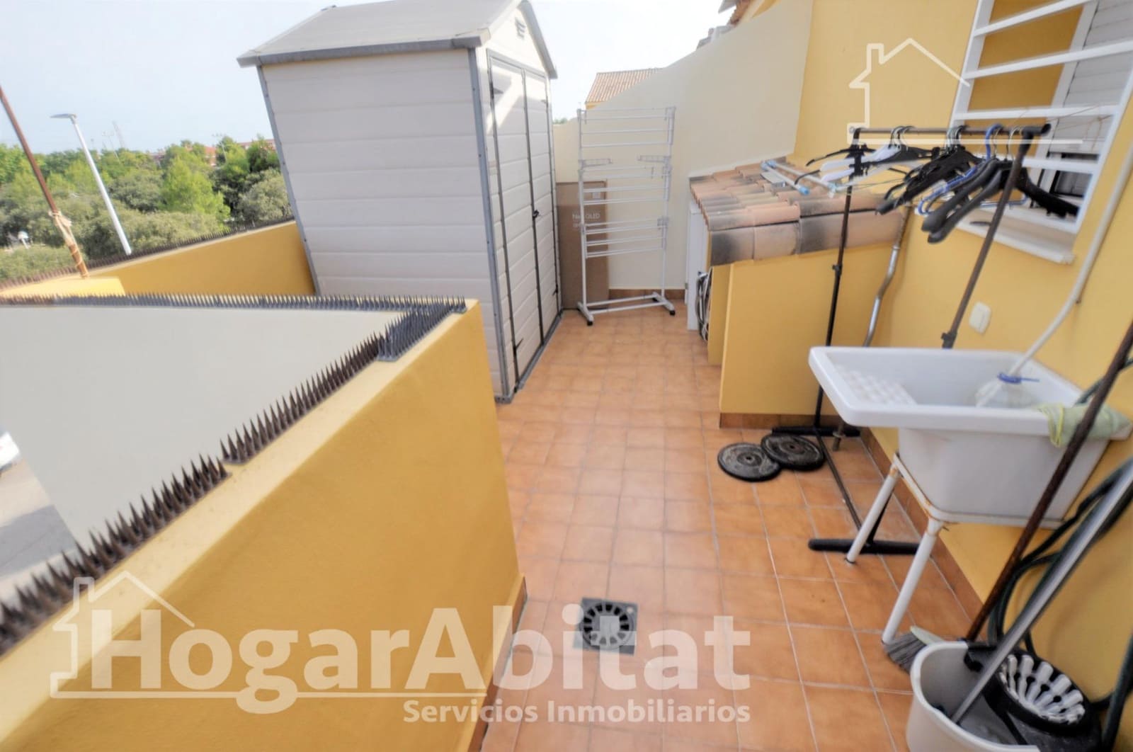 4 Zimmer Reihenhaus zu verkaufen in San Antonio de Benageber mit Pool Garage - 406.000 € (Ref: 10017581)