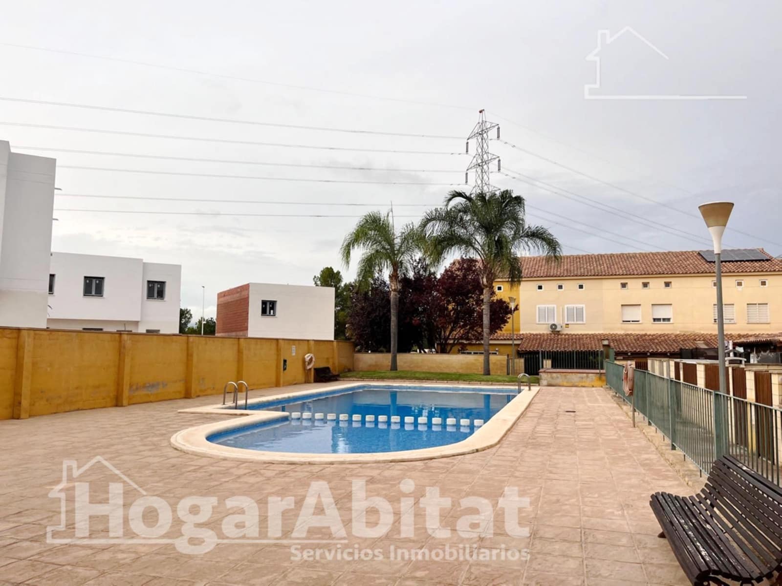 4 Zimmer Reihenhaus zu verkaufen in San Antonio de Benageber mit Pool Garage - 406.000 € (Ref: 10017581)