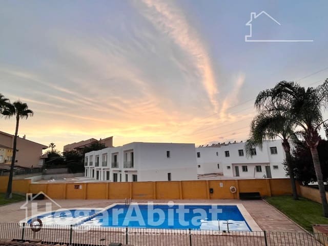 4 Zimmer Reihenhaus zu verkaufen in San Antonio de Benagéber mit Pool Garage - 406.000 € (Ref: 10017581)