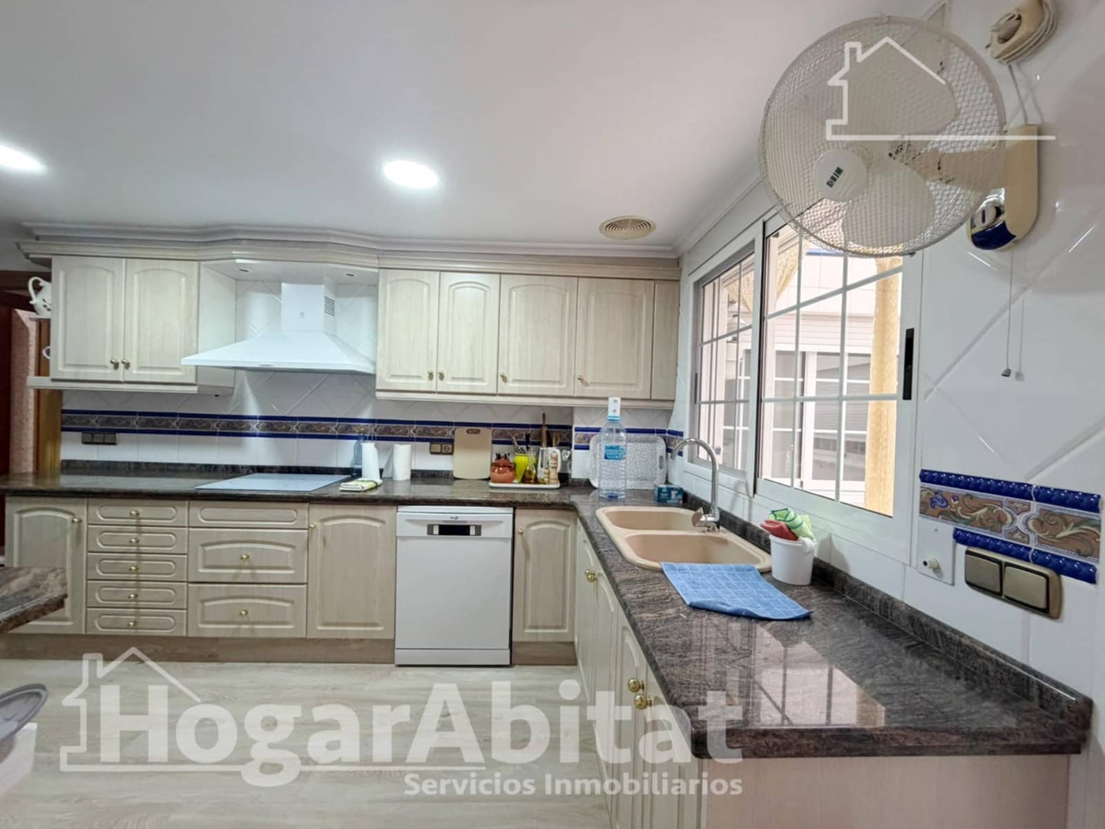 3 bedroom Flat for sale in Torrent - € 250,000 (Ref: 10017583)