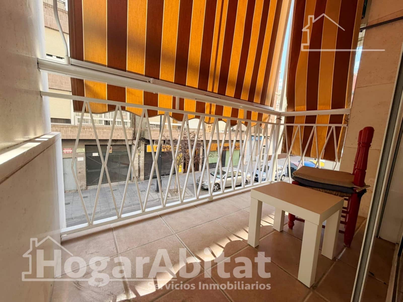 3 bedroom Flat for sale in Torrent - € 250,000 (Ref: 10017583)
