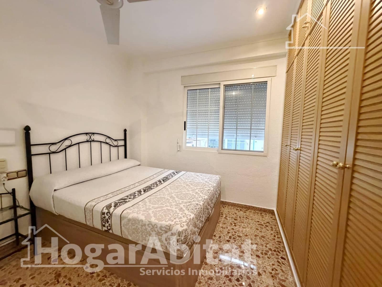 3 bedroom Flat for sale in Torrent - € 250,000 (Ref: 10017583)
