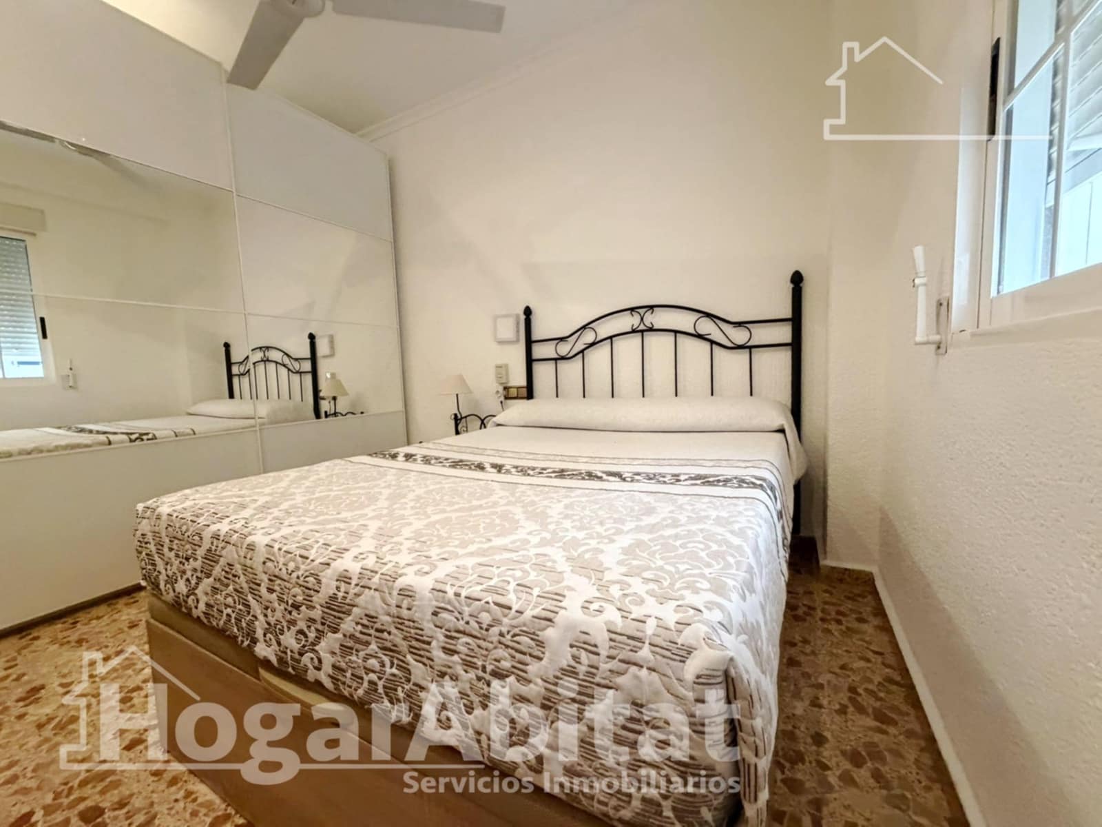 3 bedroom Flat for sale in Torrent - € 250,000 (Ref: 10017583)