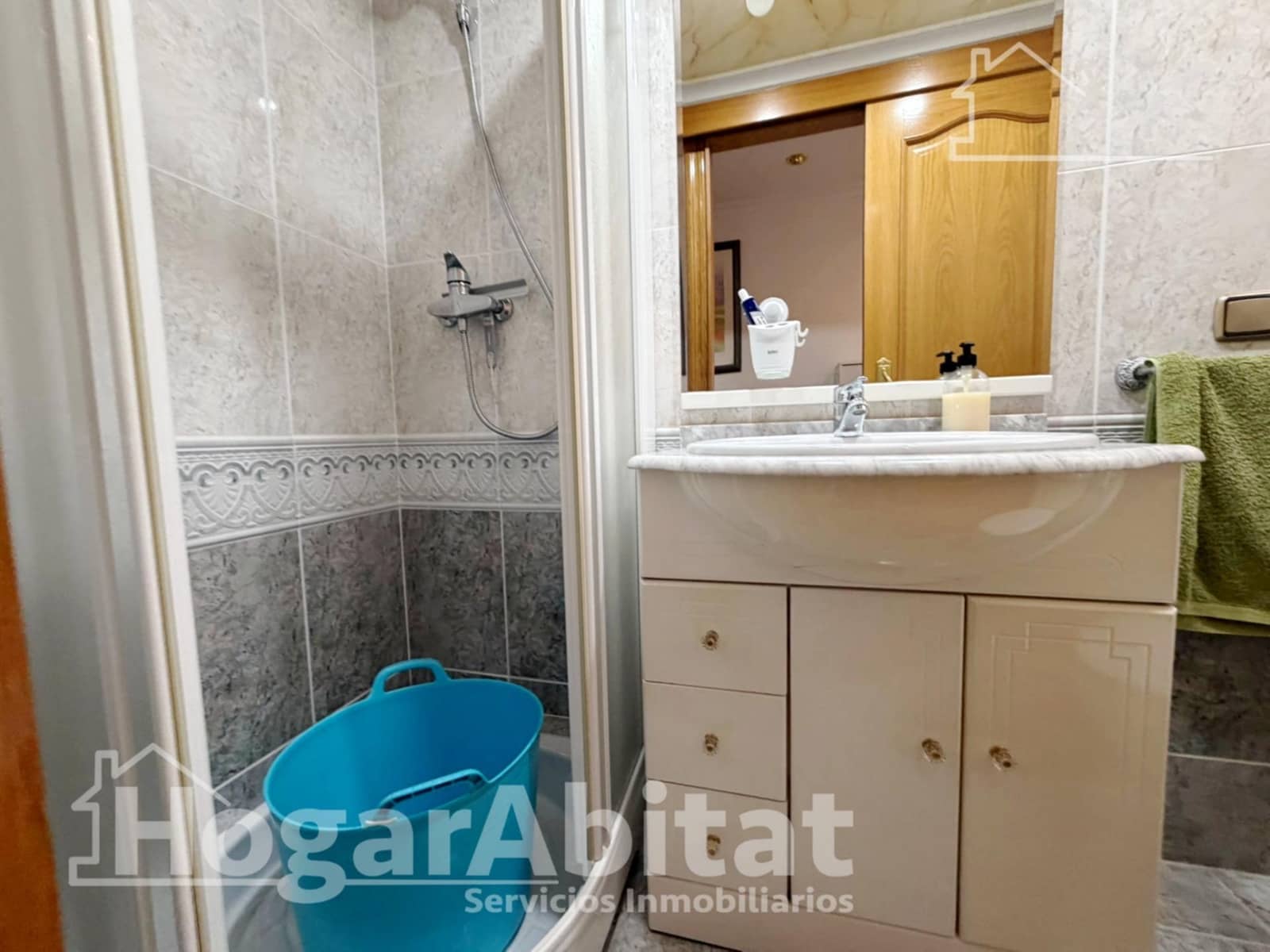 3 bedroom Flat for sale in Torrent - € 250,000 (Ref: 10017583)