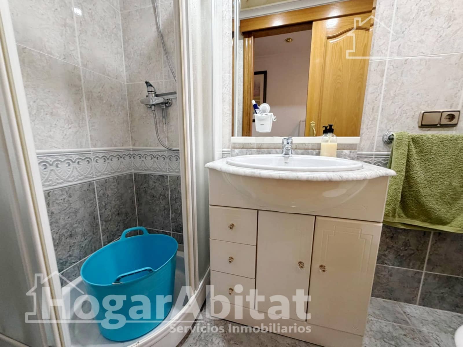3 bedroom Flat for sale in Torrent - € 250,000 (Ref: 10017583)