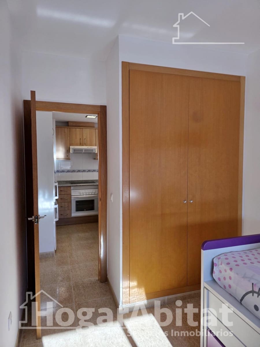 2 makuuhuone Asunto myytävänä paikassa Canet d'En Berenguer mukana uima-altaan 
autotalli - 258 000 € (Ref: 10017584)
