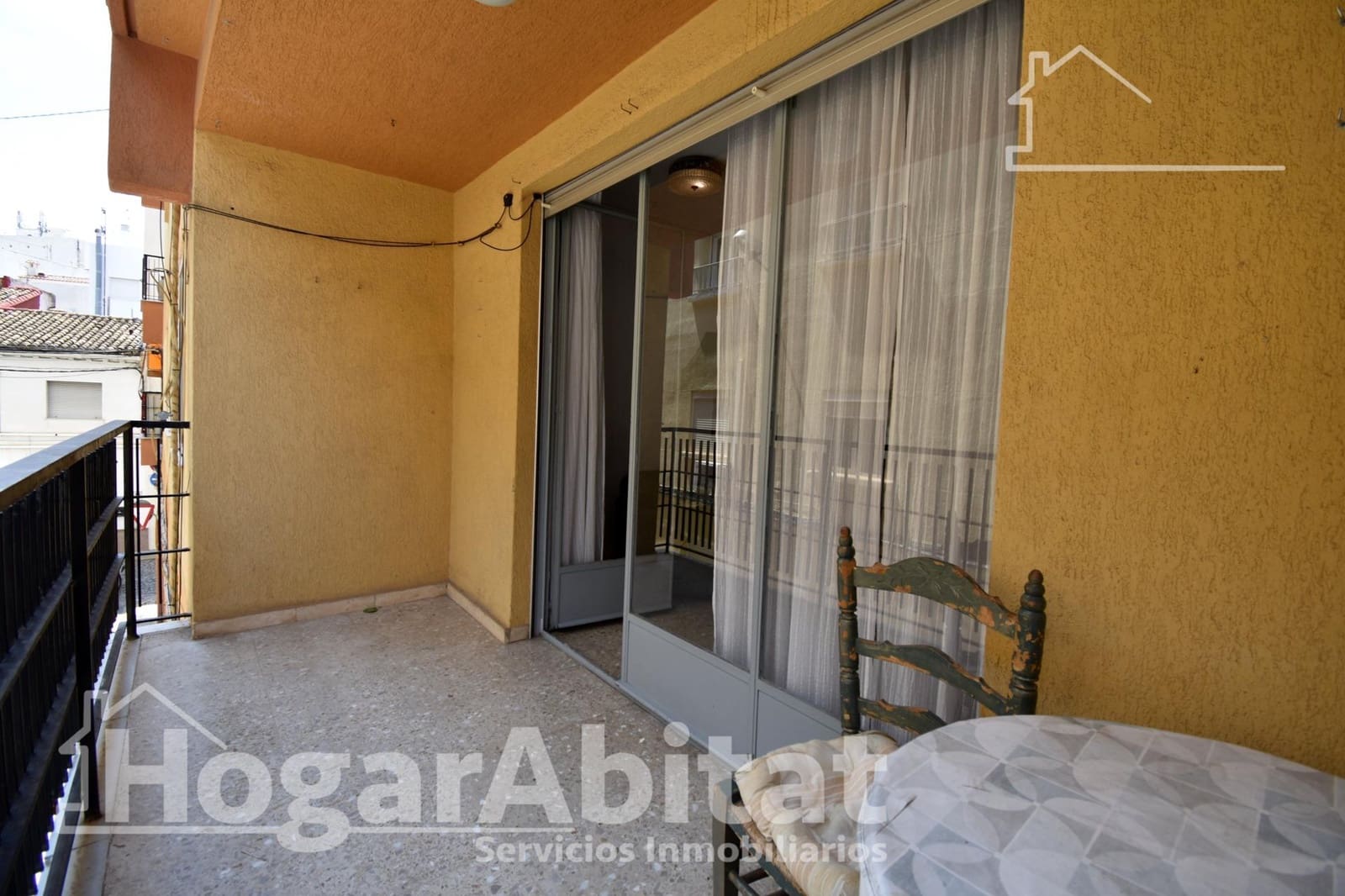 4 sypialnia Mieszkanie na sprzedaż w Oliva - 127 500 € (Ref: 10017585)