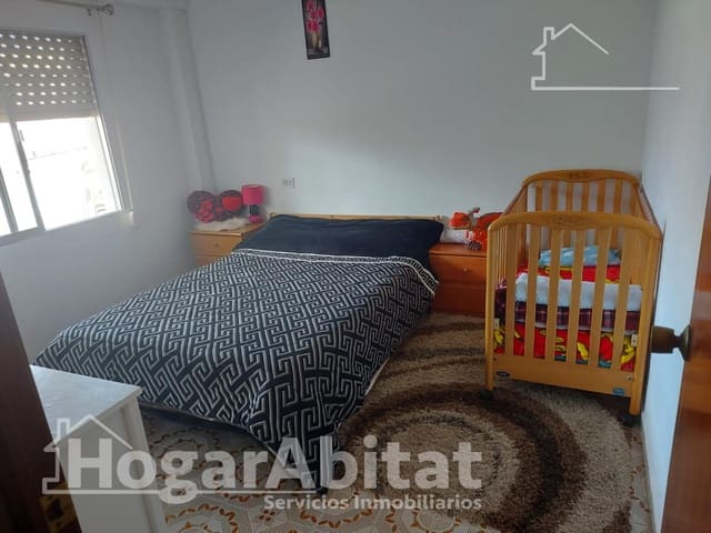 Piso de 3 habitaciones en Moncofa en venta - 120.000 € (Ref: 10020991)