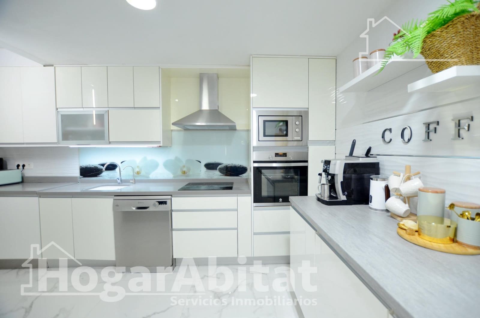 3 slaapkamer Flat te koop in Muchamiel / Mutxamel met zwembad garage - € 310.000 (Ref: 10020993)