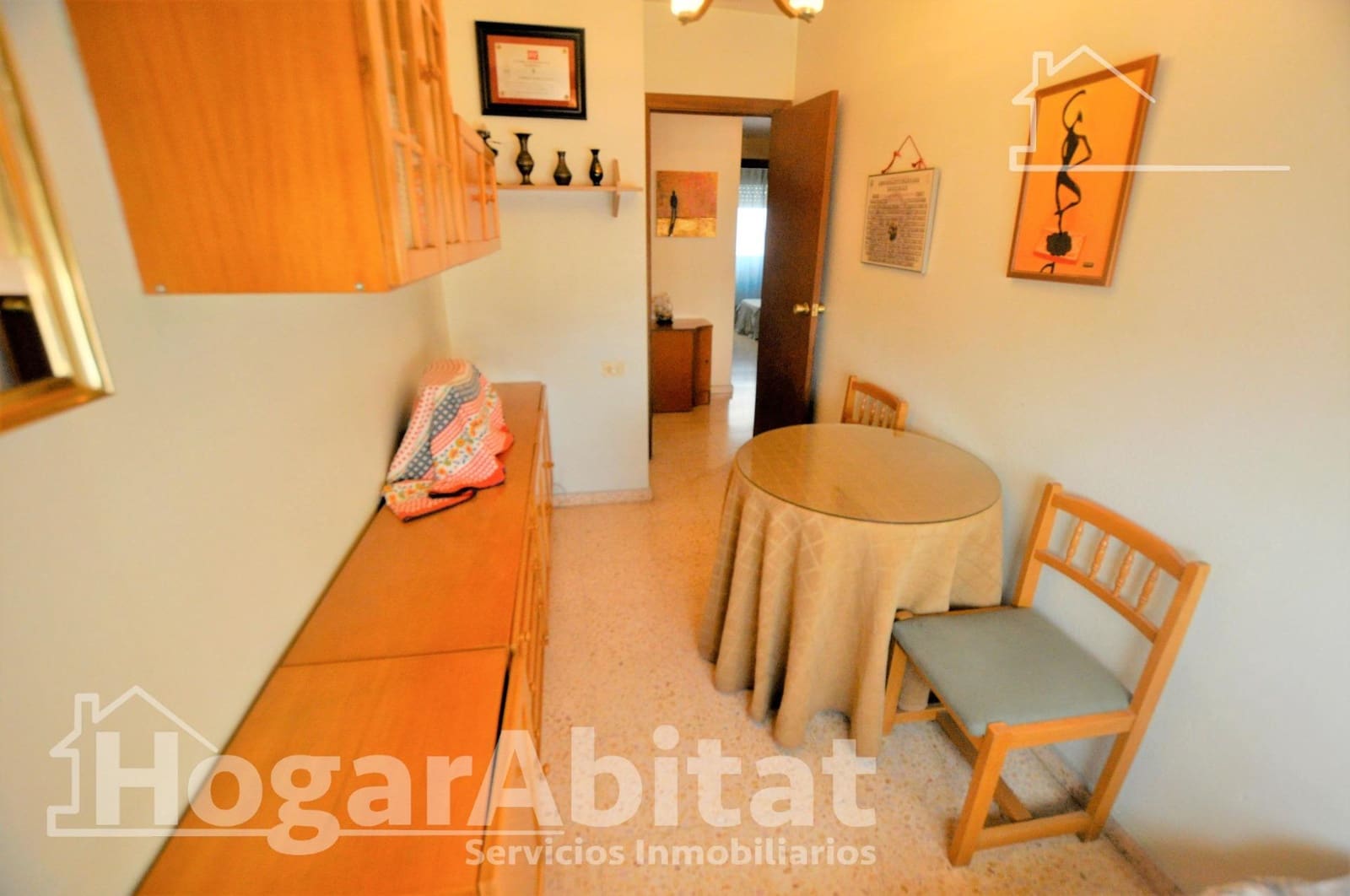 4 bedroom Flat for sale in Valencia city - € 360,000 (Ref: 10020995)