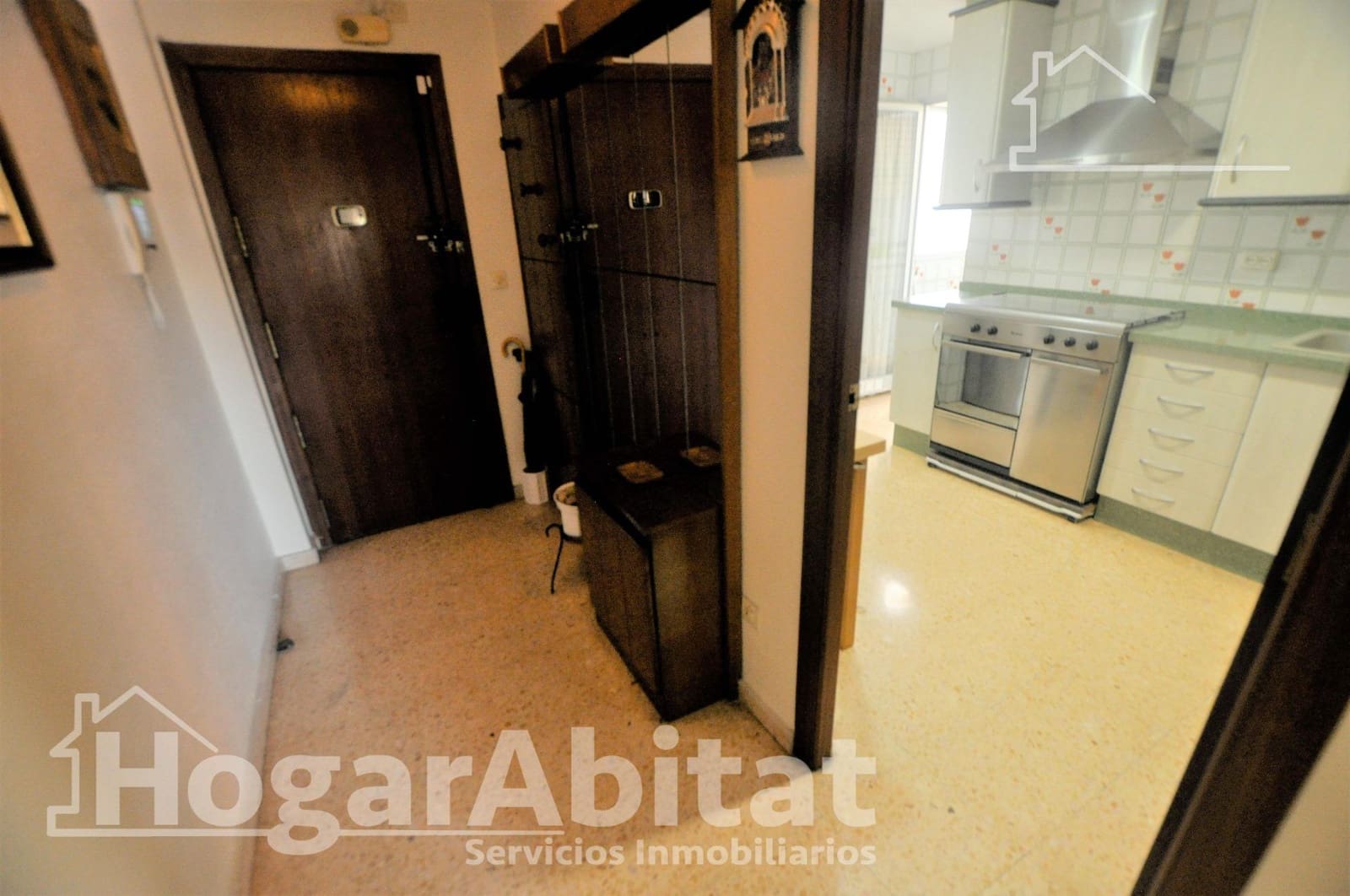 4 bedroom Flat for sale in Valencia city - € 360,000 (Ref: 10020995)