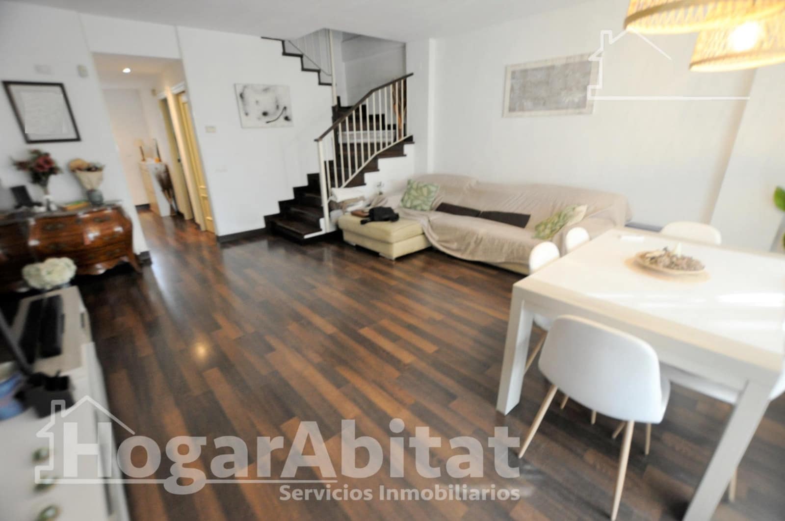 Adosado de 4 habitaciones en San Antonio de Benagéber en venta con piscina garaje - 406.000 € (Ref: 10020999)