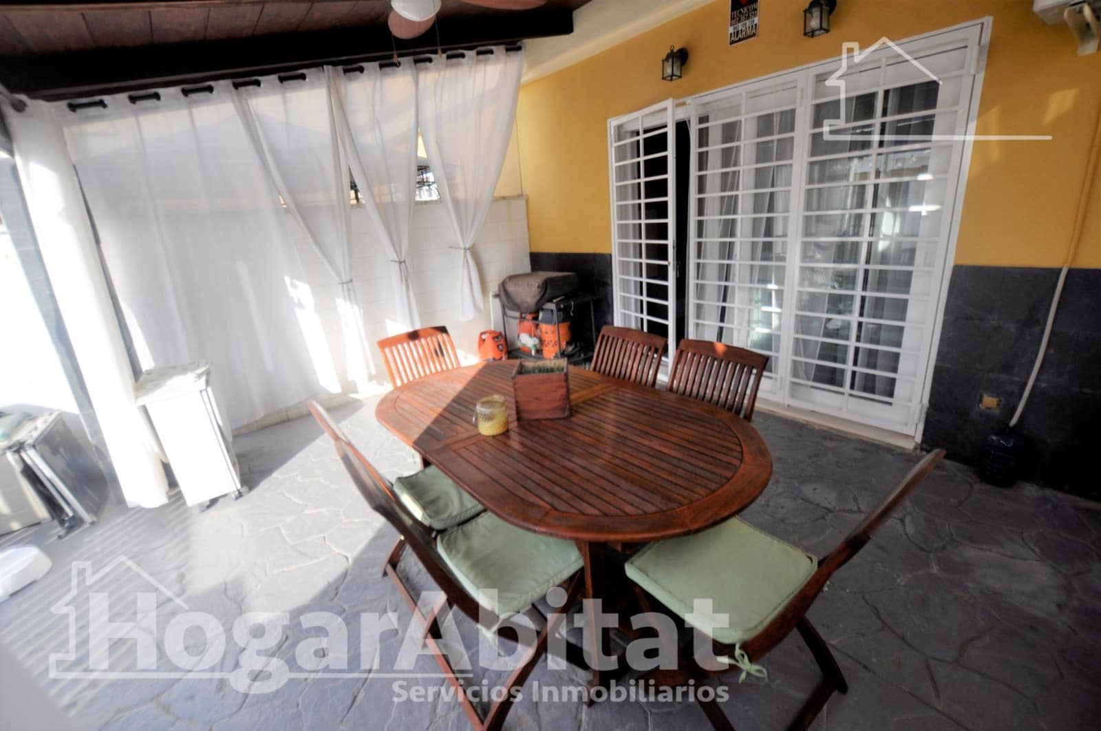 Adosado de 4 habitaciones en San Antonio de Benagéber en venta con piscina garaje - 406.000 € (Ref: 10020999)