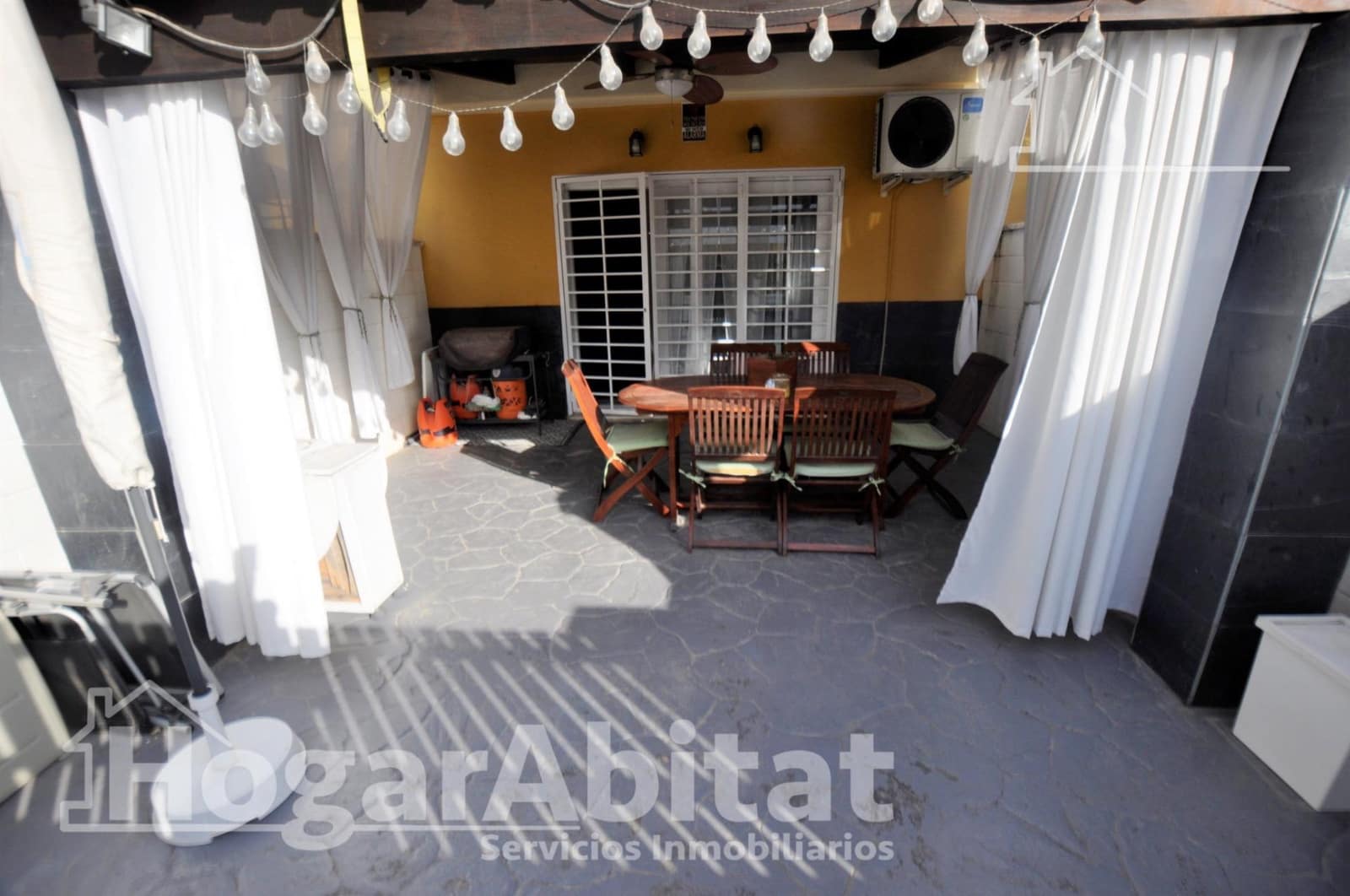 Adosado de 4 habitaciones en San Antonio de Benagéber en venta con piscina garaje - 406.000 € (Ref: 10020999)