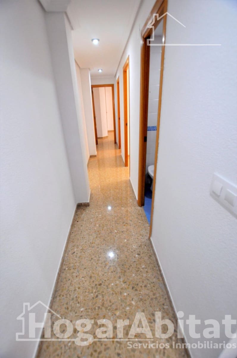 3 bedroom Flat for sale in Valencia city with garage - € 384,900 (Ref: 10021001)