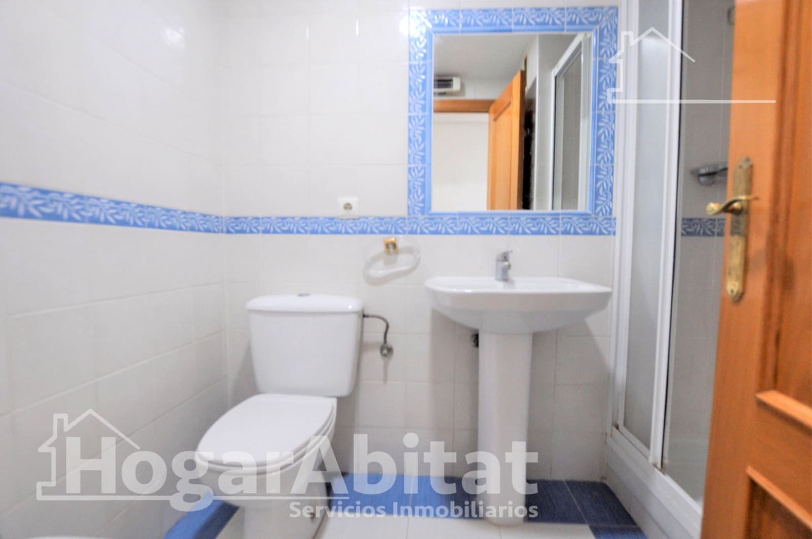 3 bedroom Flat for sale in Valencia city with garage - € 384,900 (Ref: 10021001)