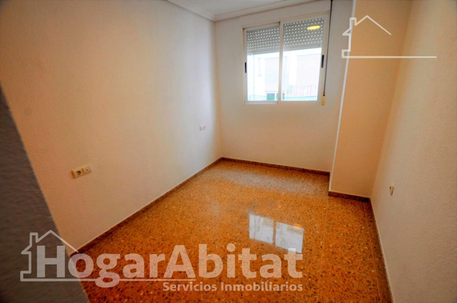 3 bedroom Flat for sale in Valencia city with garage - € 384,900 (Ref: 10021001)