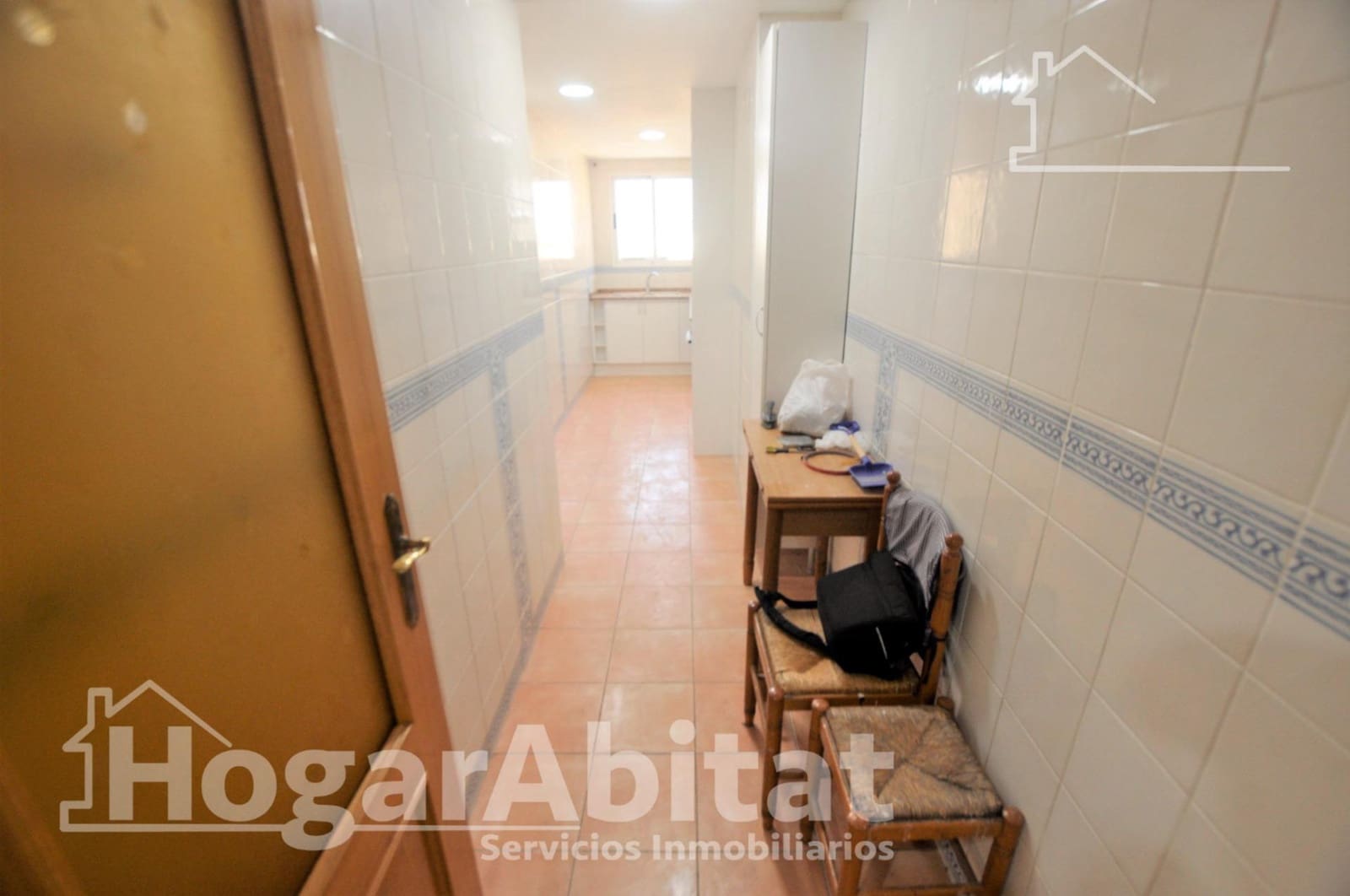 3 bedroom Flat for sale in Valencia city with garage - € 384,900 (Ref: 10021001)