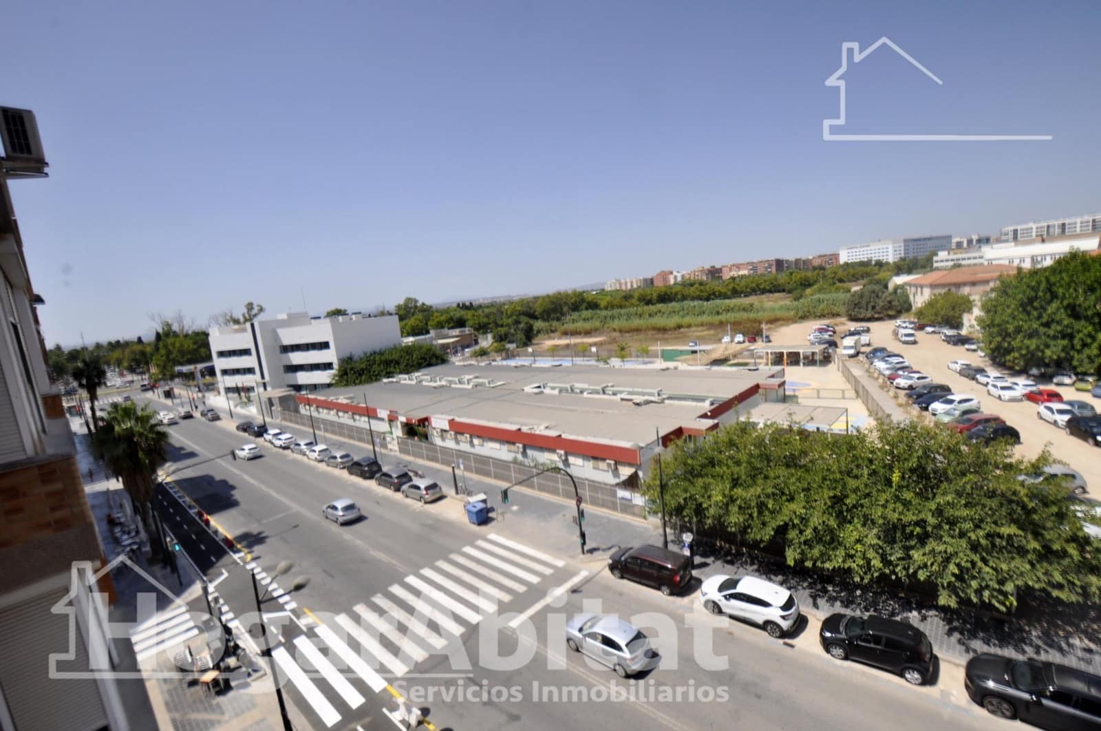 3 bedroom Flat for sale in Valencia city with garage - € 384,900 (Ref: 10021001)