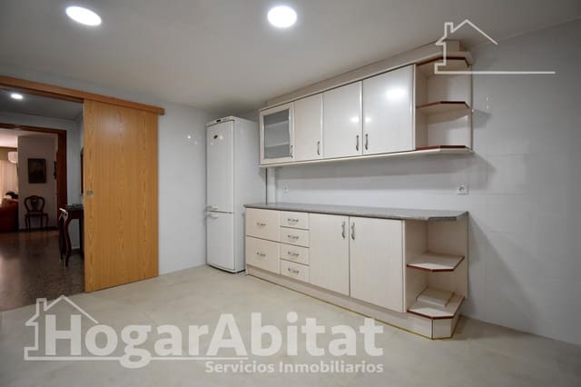 4 quarto Apartamento para venda em Gandia - 198 000 € (Ref: 10021003)