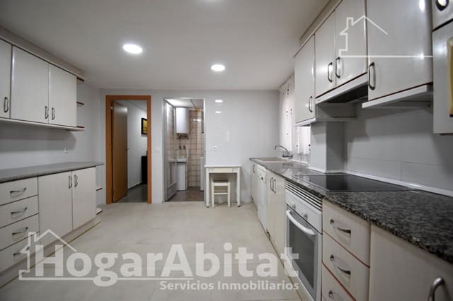 4 quarto Apartamento para venda em Gandia - 198 000 € (Ref: 10021003)