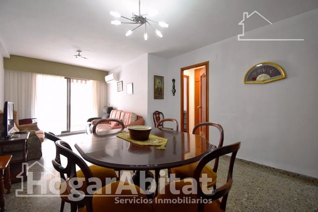 4 quarto Apartamento para venda em Gandia - 198 000 € (Ref: 10021003)
