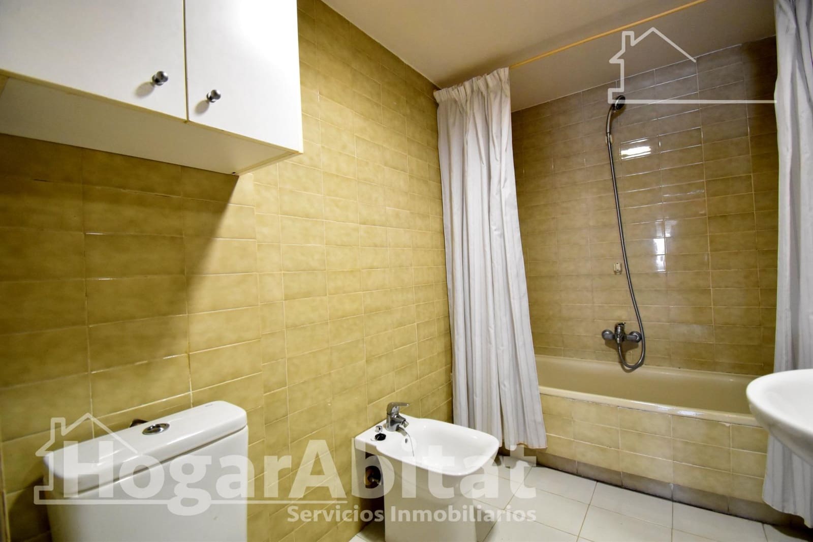 4 quarto Apartamento para venda em Gandia - 198 000 € (Ref: 10021003)