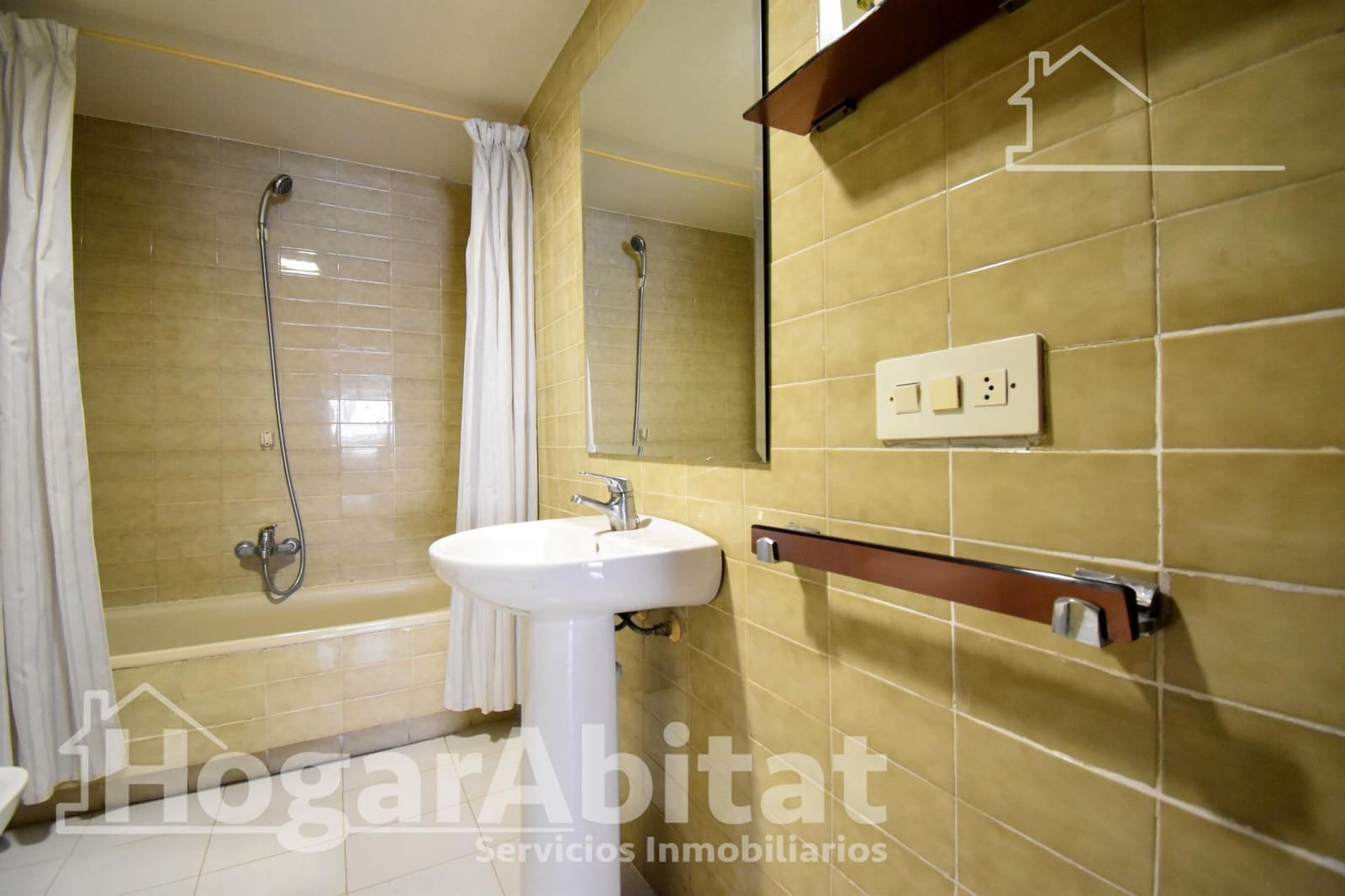 4 quarto Apartamento para venda em Gandia - 198 000 € (Ref: 10021003)