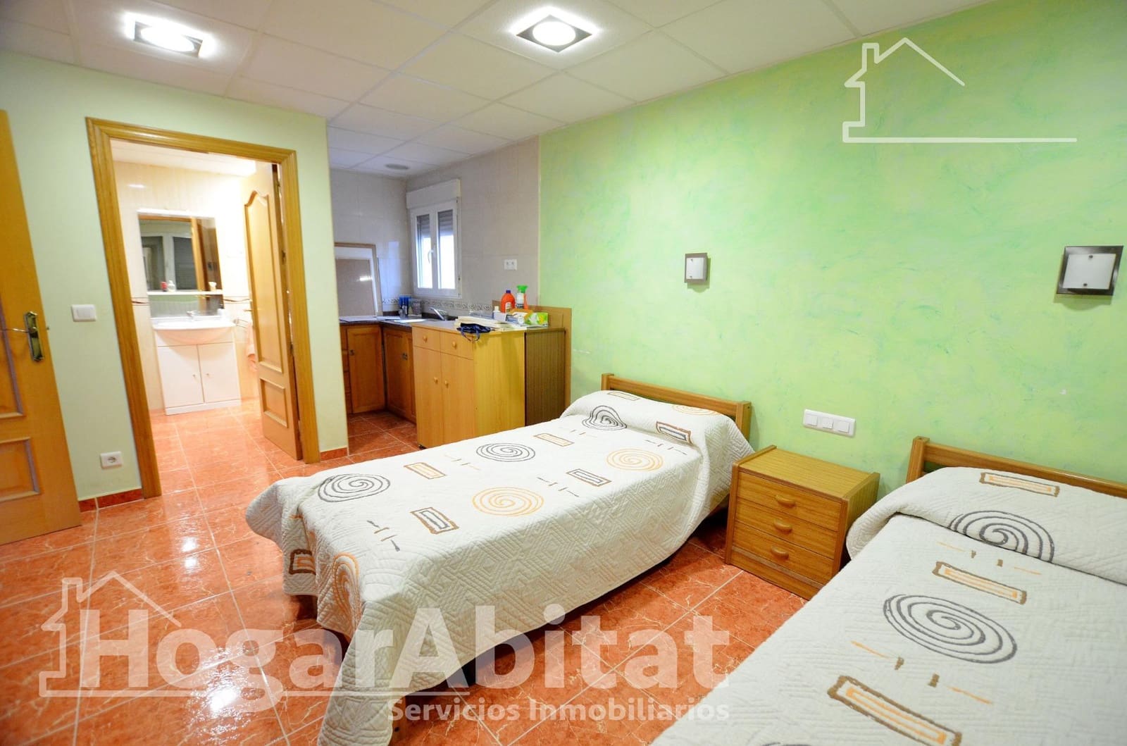 5 bedroom Villa for sale in Alicante / Alacant city with garage - € 525,000 (Ref: 10024220)