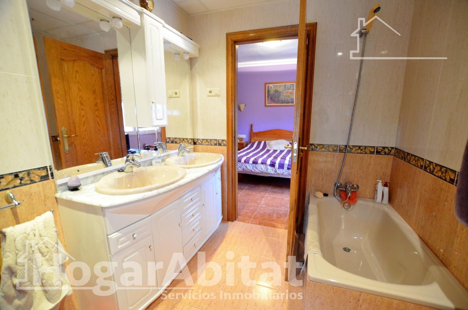 5 bedroom Villa for sale in Alicante / Alacant city with garage - € 525,000 (Ref: 10024220)