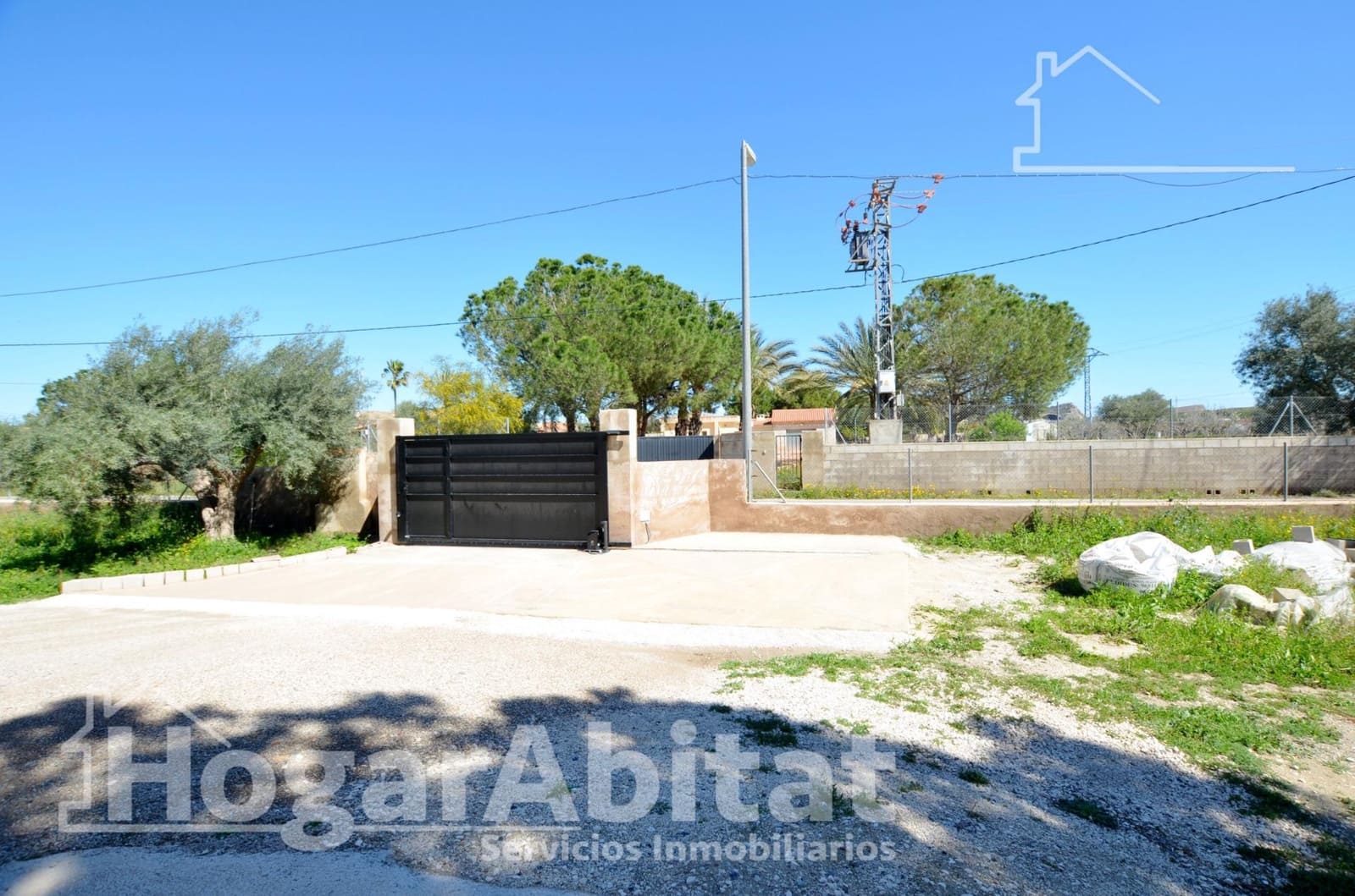 5 bedroom Villa for sale in Alicante / Alacant city with garage - € 525,000 (Ref: 10024220)