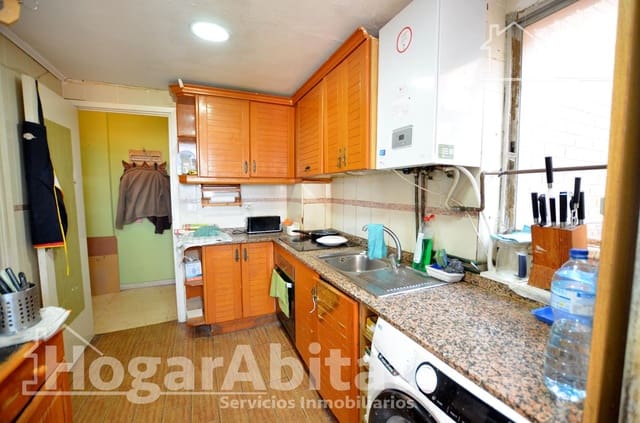 Piso de 3 habitaciones en Juan XXIII, Alicante / Alacant ciudad en venta con piscina garaje - 180.000 € (Ref: 10024221)