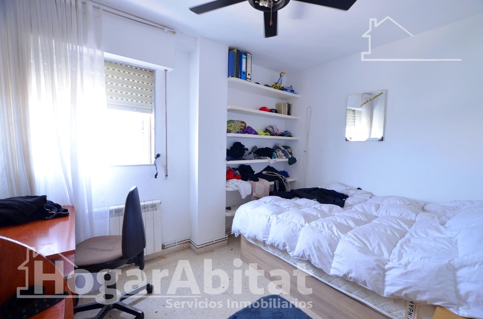 Piso de 3 habitaciones en Alicante / Alacant ciudad en venta con piscina garaje - 180.000 € (Ref: 10024221)
