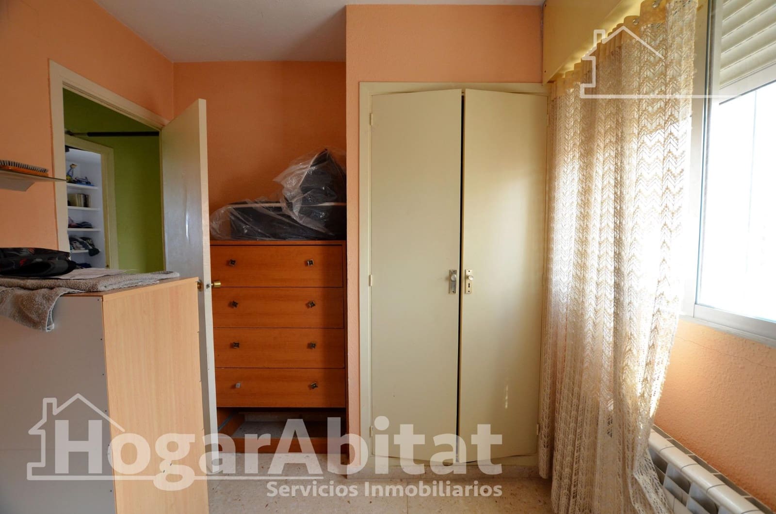 Piso de 3 habitaciones en Alicante / Alacant ciudad en venta con piscina garaje - 180.000 € (Ref: 10024221)