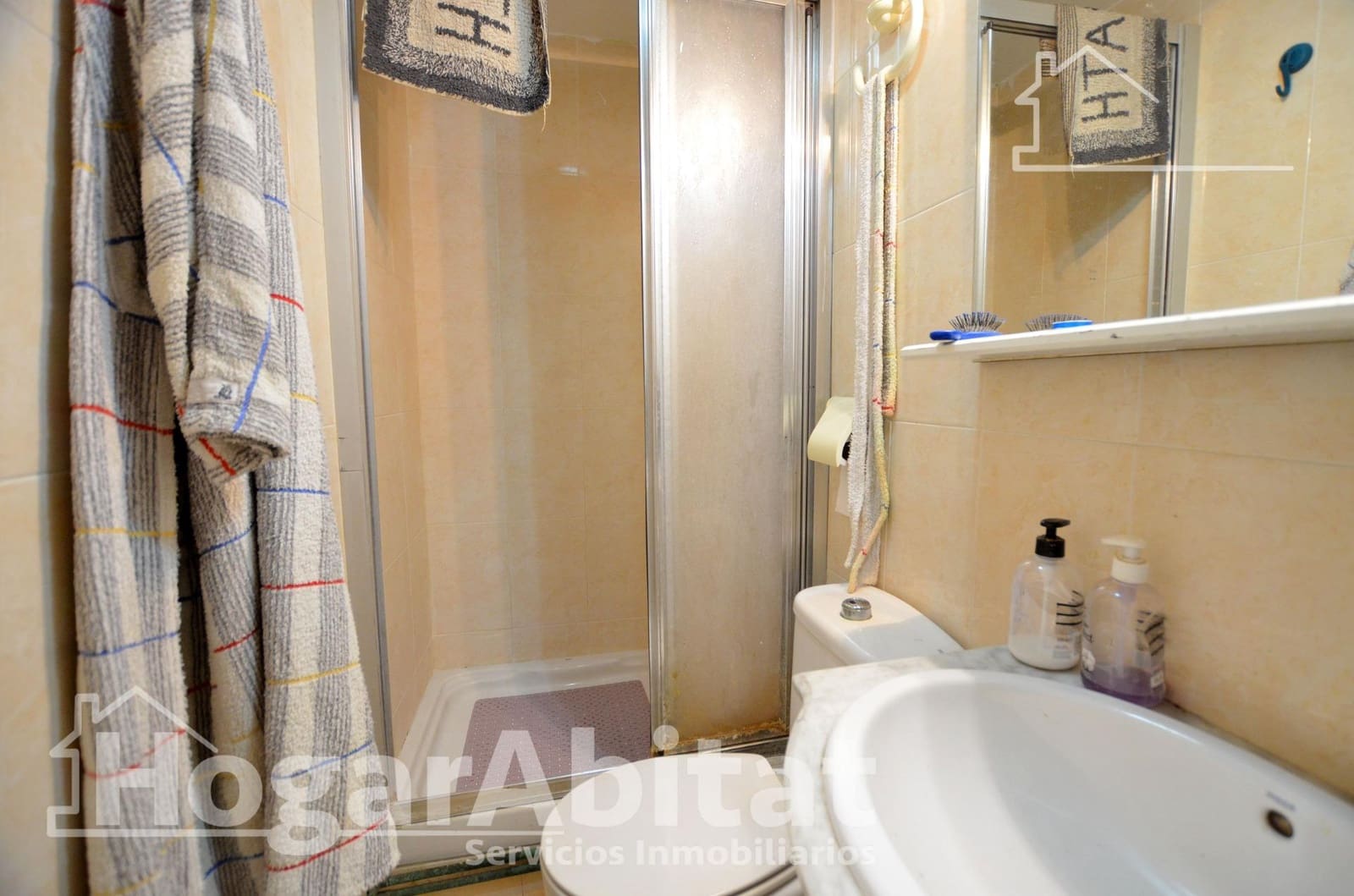 Piso de 3 habitaciones en Alicante / Alacant ciudad en venta con piscina garaje - 180.000 € (Ref: 10024221)