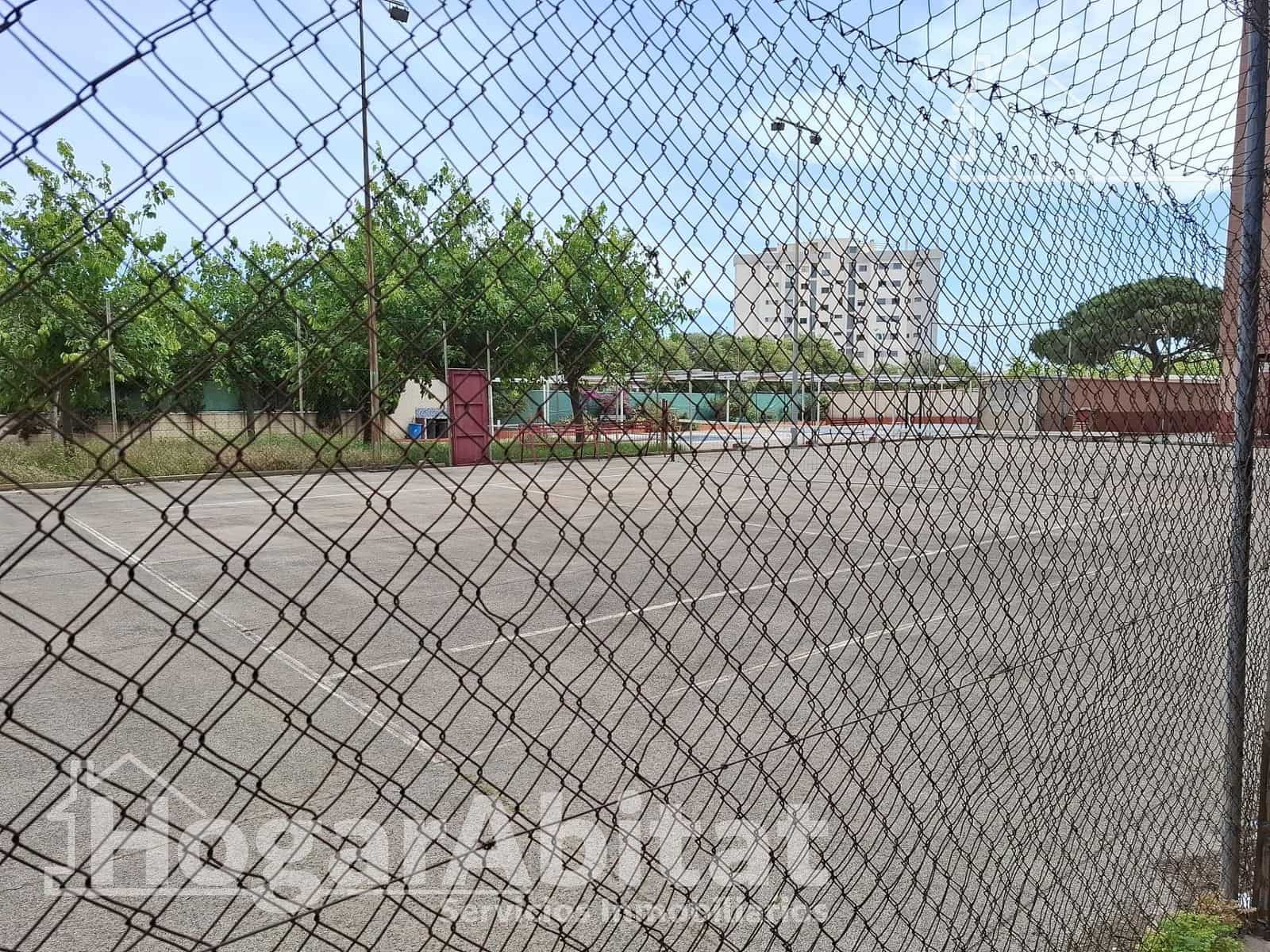 Piso de 3 habitaciones en Alicante / Alacant ciudad en venta con piscina garaje - 180.000 € (Ref: 10024221)
